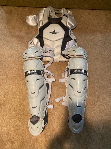 All Star System 7 Catcher's Set