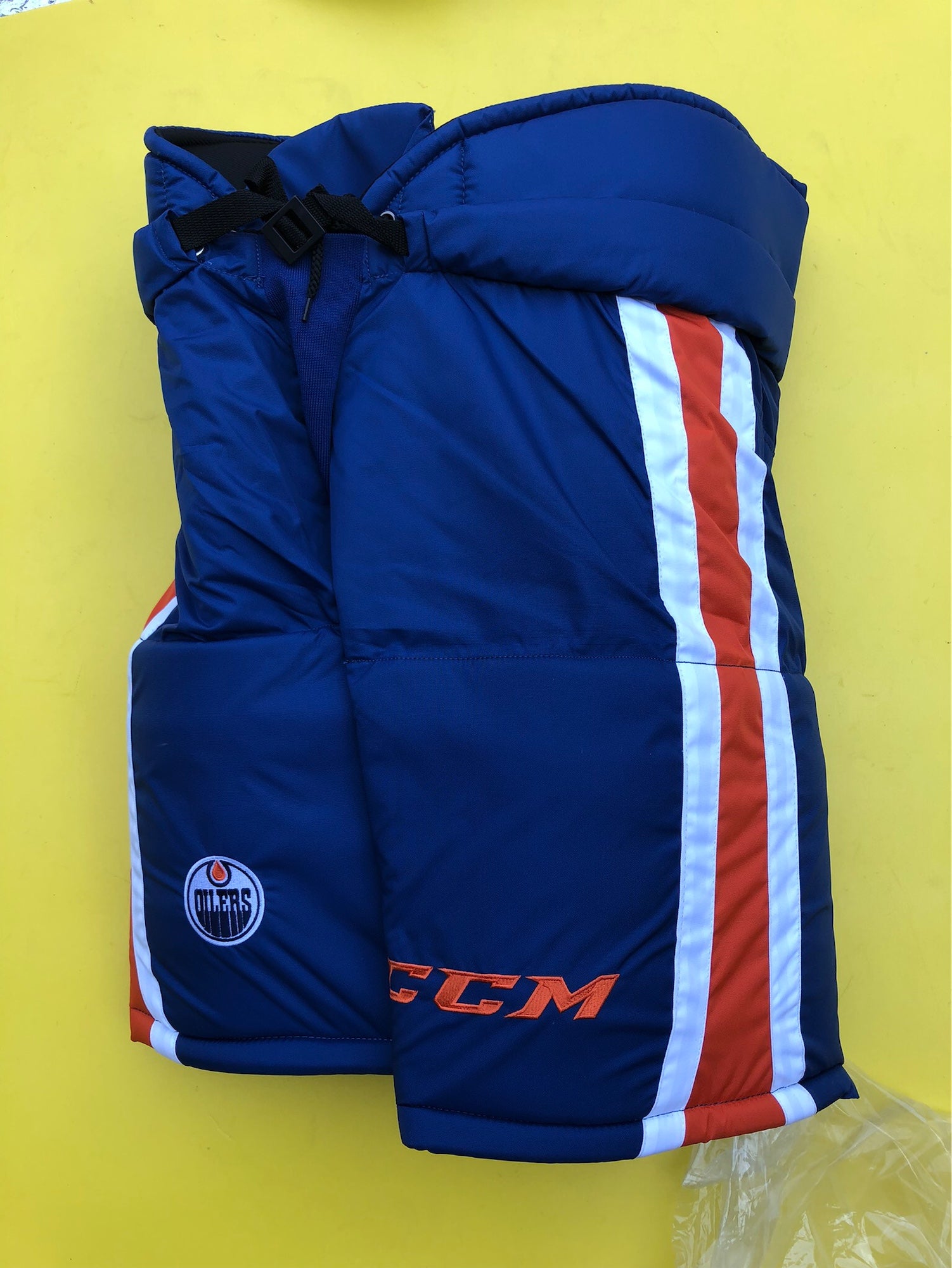 New Senior XL CCM HP70 Hockey Pants Pro Stock