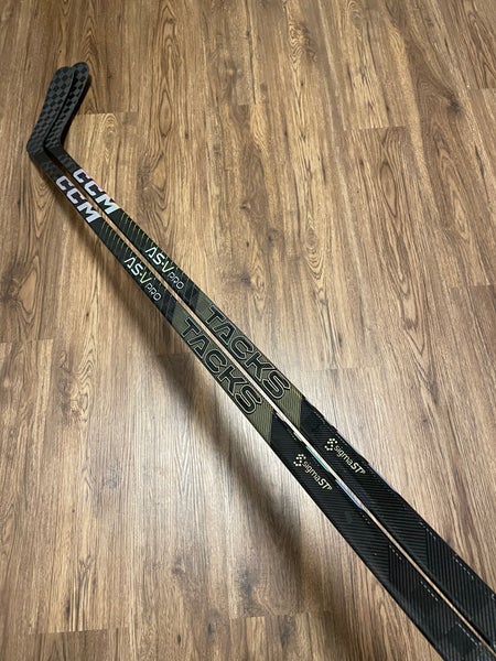 2 pack - CCM AS-V Pro RH 80 Flex P90