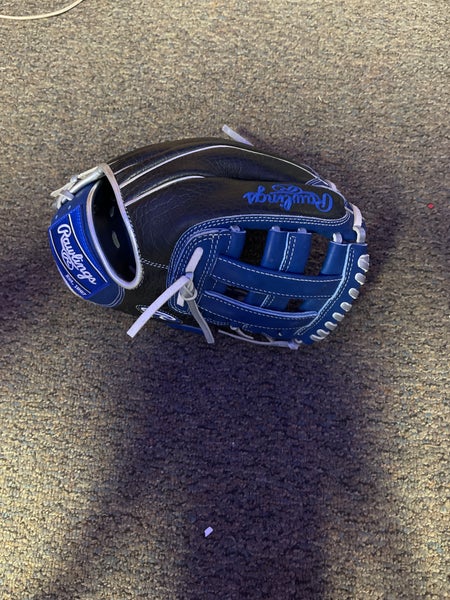 Infield 11.75" Heart of the Hide Baseball Glove