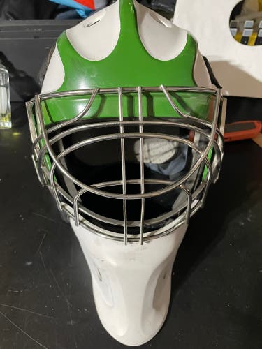 Used Large Bauer NME5 Helmet