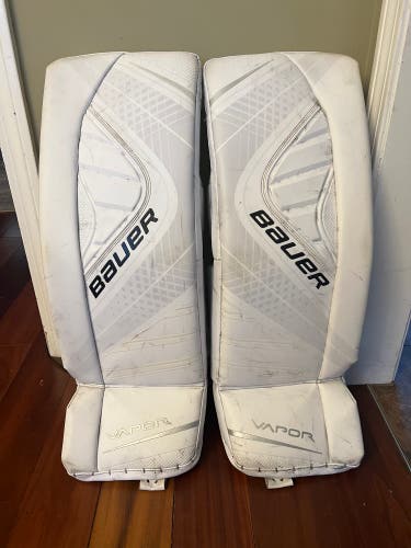 30" Bauer  Vapor X900 Goalie Leg Pads