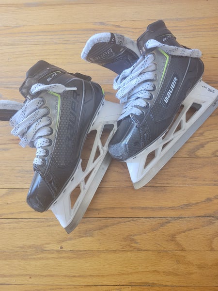 Junior Used Bauer Elite Hockey Goalie Skates Size 5.5
