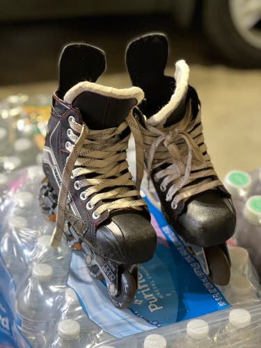 Used Bauer Regular Width Size 2R Inline Skates