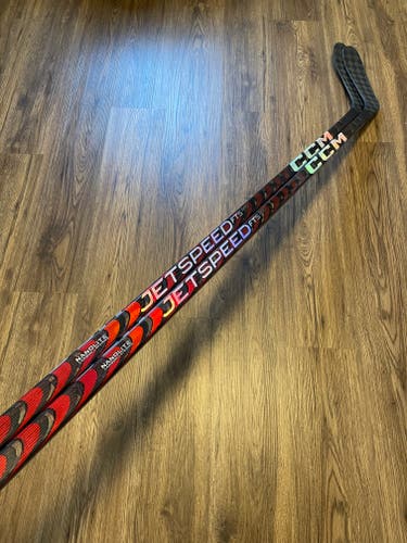 2 pack - CCM FT5 Pro LH 85 Flex P28
