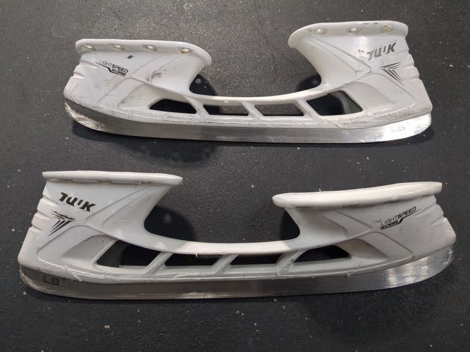 Used Bauer TUUK Lightspeed Edge 254 mm
