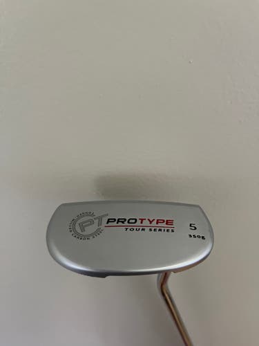 New Odyssey Protype Tour Series #5 Putter 35" Right Handed