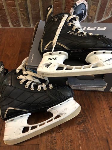 Youth Bauer Size 5 Nexus 400 Hockey Skates