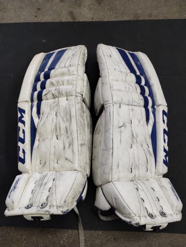 Used 28"+1 CCM Extreme Flex II 760 Goalie Leg Pads