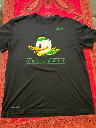 Oregon Baseball Nike shirt