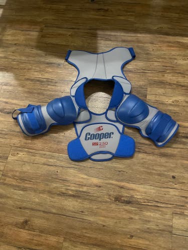 Senior Medium   Shoulder Pads