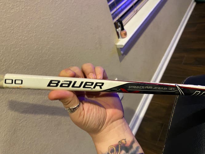 Junior Right Handed Pro Stock Vapor X700 Lite Hockey Stick