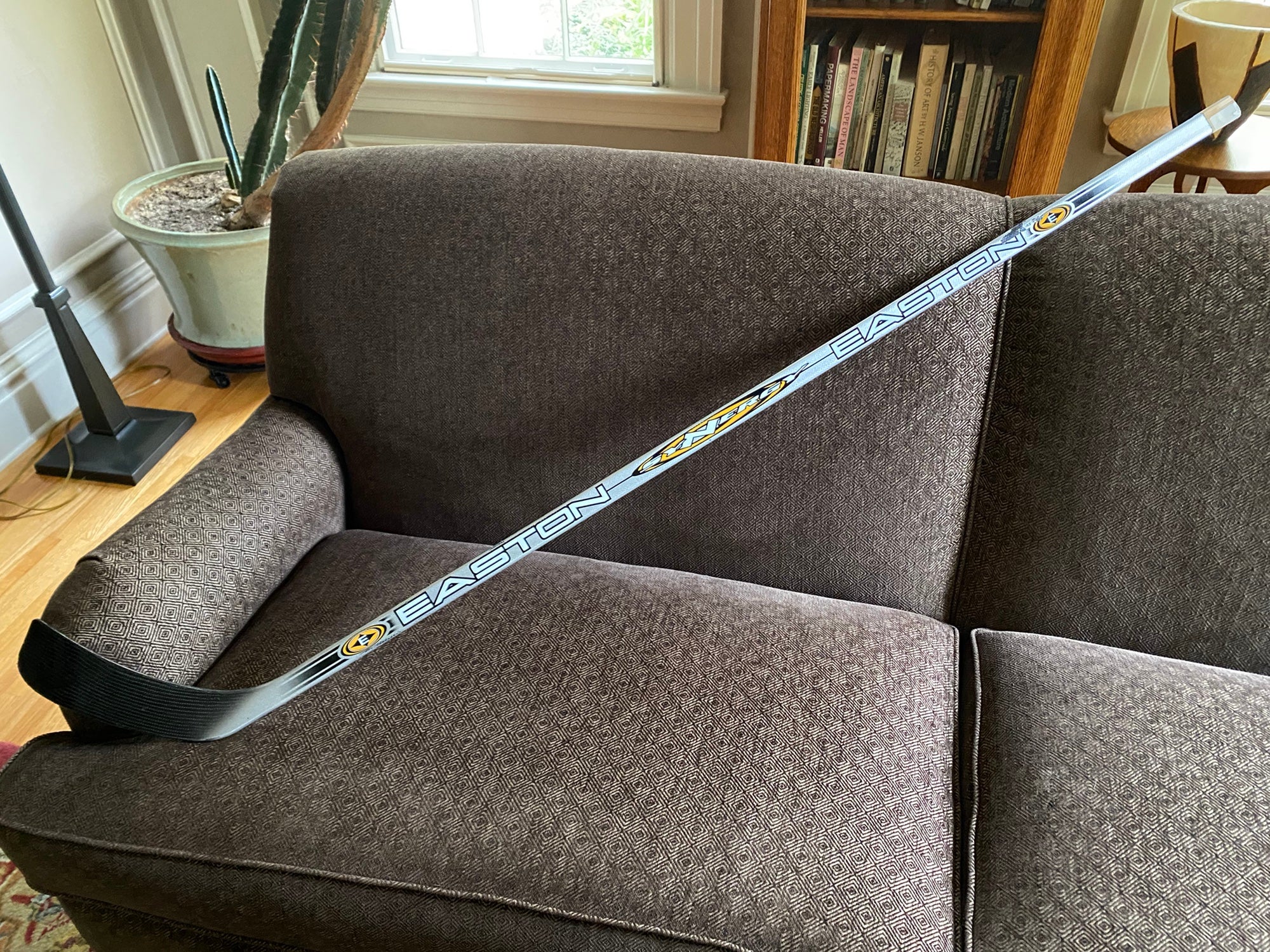 Going back in time with the classic Silver & Yellow Easton Synergy sti