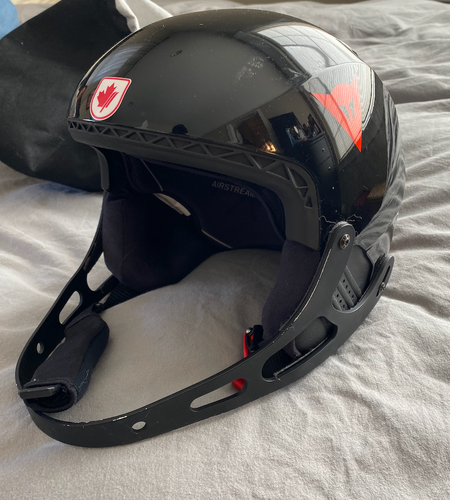Used Unisex Medium Dainese Helmet