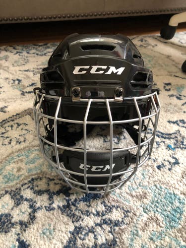 New XS CCM Resistance 100 Helmet