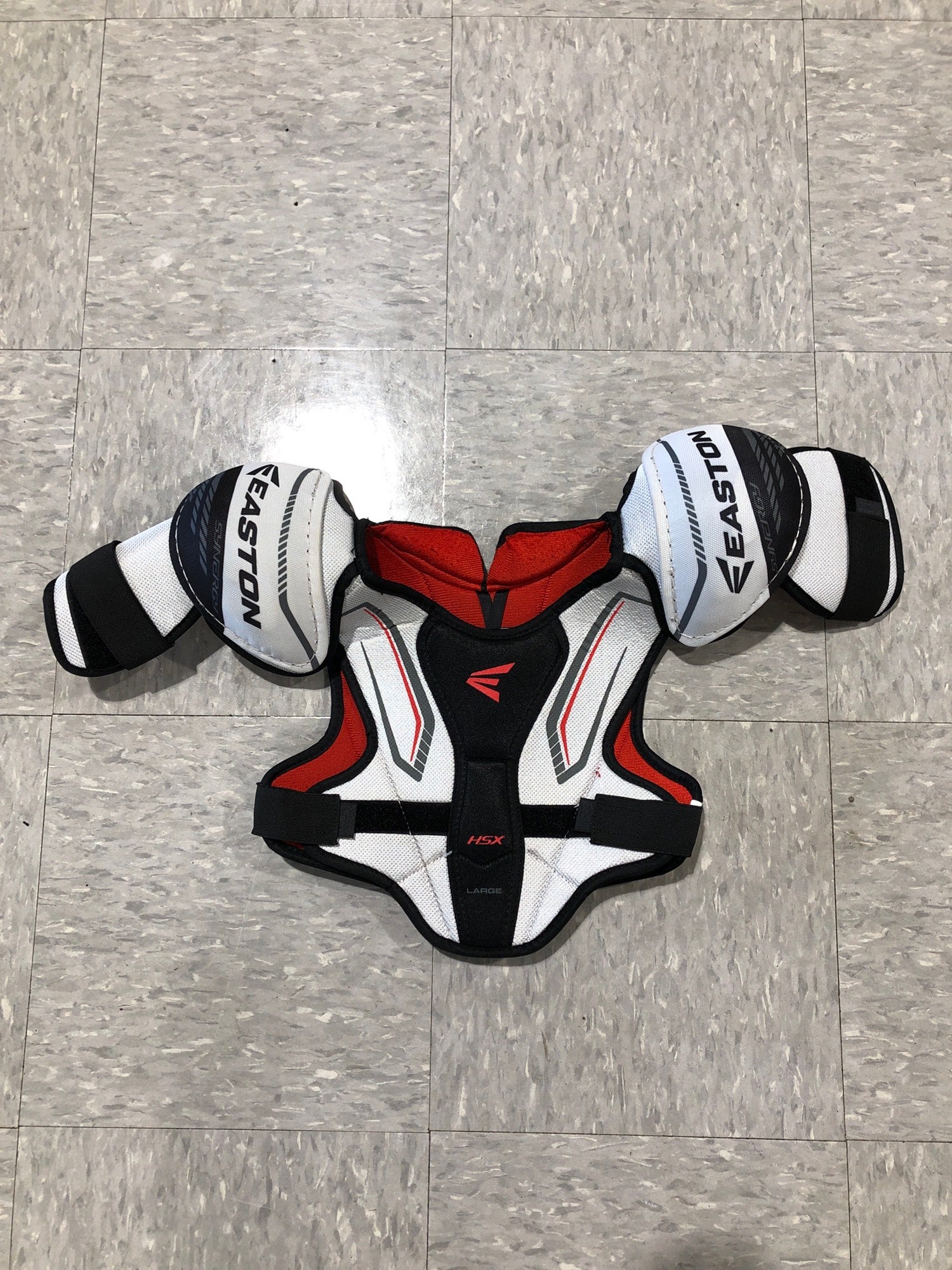 Easton Synergy 40 Hockey Glove Review 