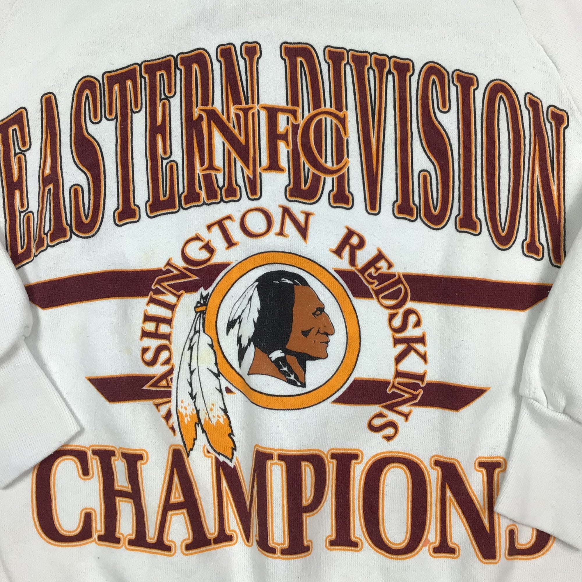 Washington Redskins Vintage 90s NFL Red Large Crewneck Pullover Sweatshirt  USA for Sale in Miami, FL - OfferUp