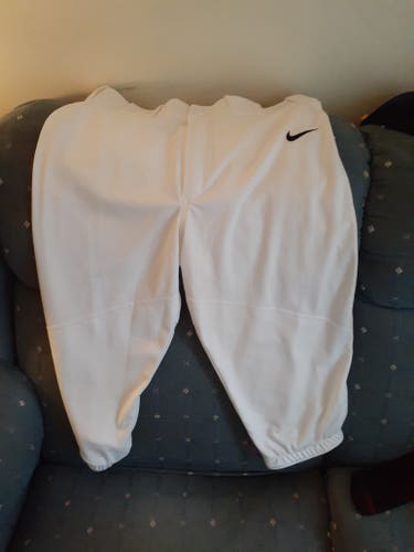 White Adult Men's New Large Nike Game Pants