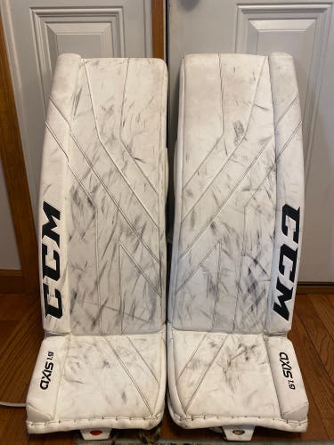 34" CCM Axis 1.9 Goalie Leg Pads