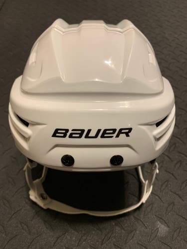 Pro Stock Bauer Pro VVN Re-akt Helmet Medium White