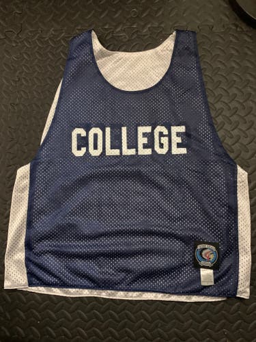 Animal House reversible practice pinnie Adult Small