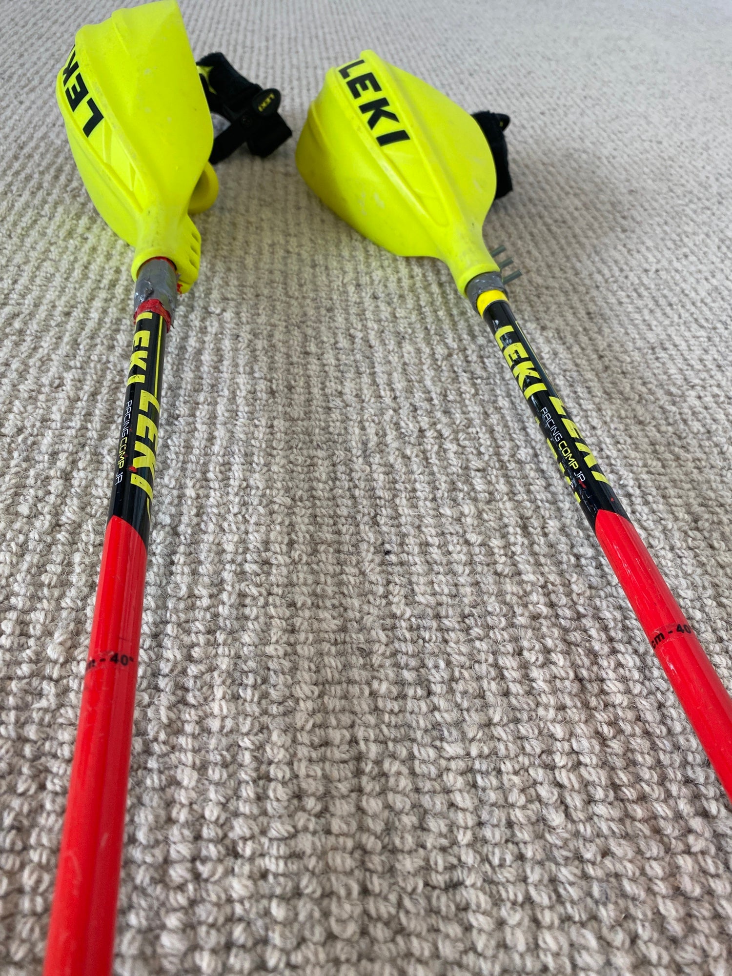 Used Leki Racing Comp Jr. SL 100 cm Ski Pole w/ Guards