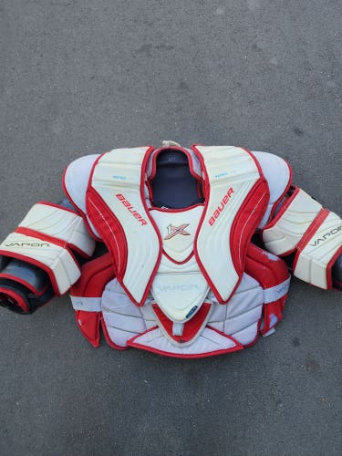 Used Small Bauer Vapor 1X Goalie Chest Protector