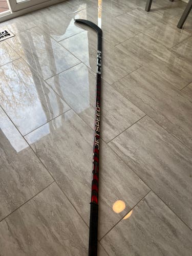 Used Senior CCM Right Handed JetSpeed FT5 Pro Hockey Stick P29