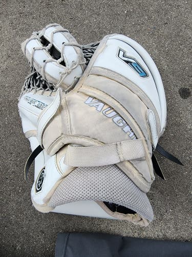 Used Full Right Vaughn V9 Pro Carbon