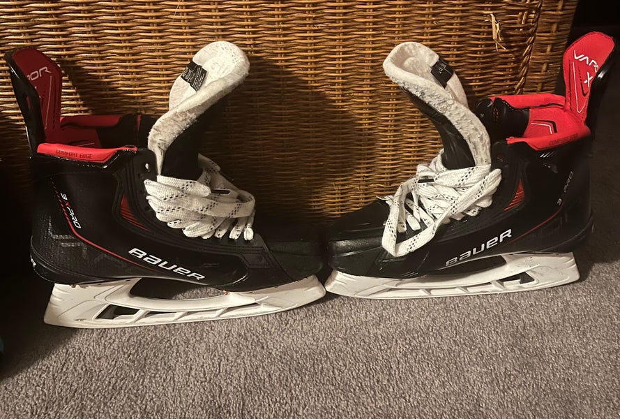 Senior Used Bauer Vapor 3X Pro Hockey Skates Regular Width Pro Stock Size 9