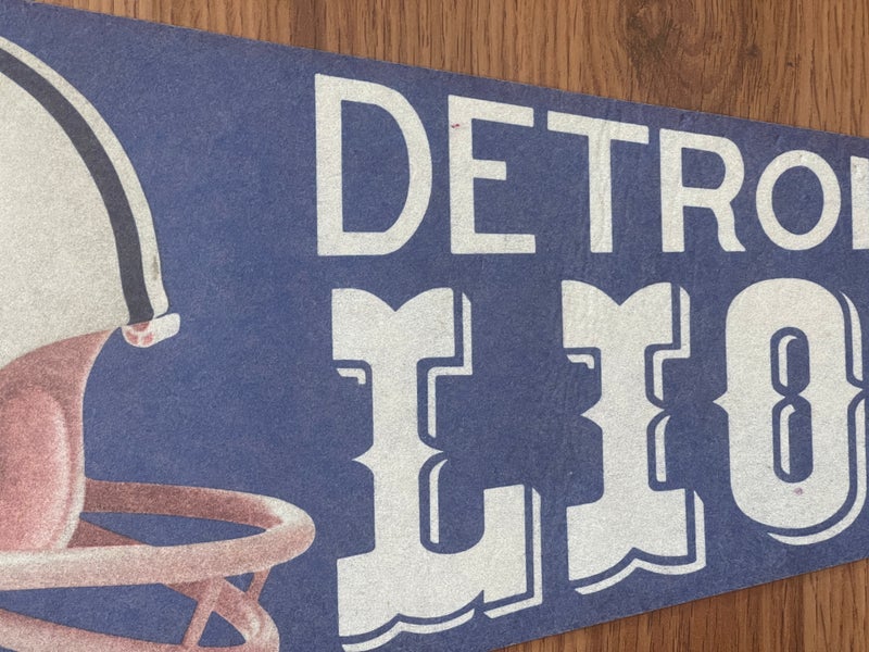 1980s Detroit Lions NFL Felt Pennant