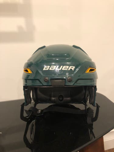 LIKE NEW Used Medium Bauer IMS 11.0 Helmet