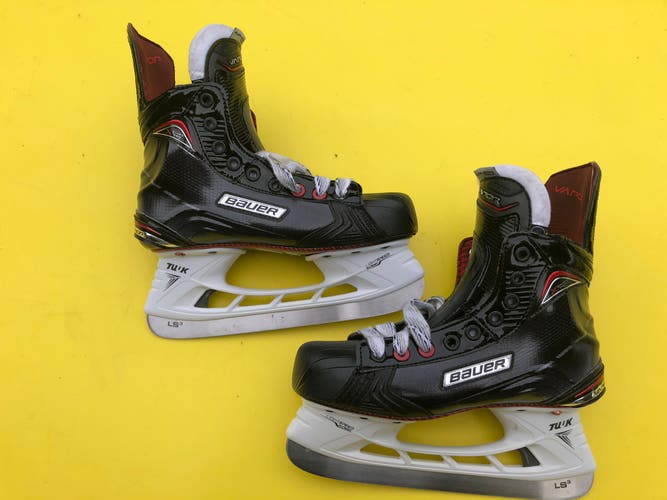 Junior New Bauer Vapor X Shift Pro Hockey Skates Extra Wide Width Size 5