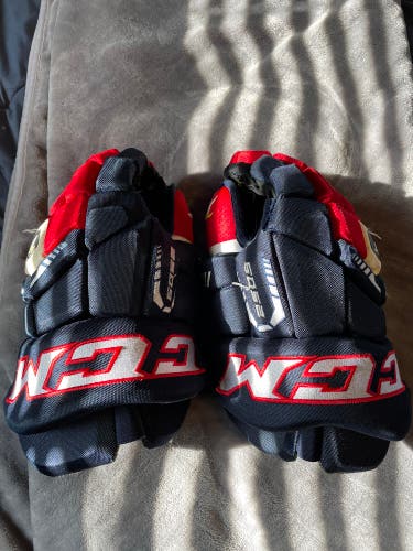 CCM 14"  Tacks 6052 Gloves