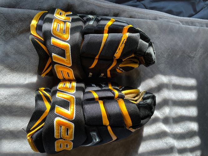 Bauer 13"  Supreme TotalOne NXG Gloves