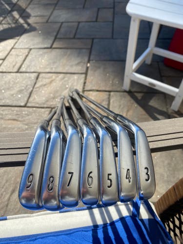 TITLEIST 712 AP2 IRON SET 3-9