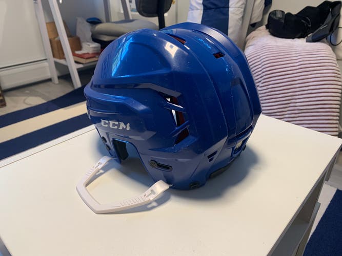 New Large CCM Tacks 710 Helmet