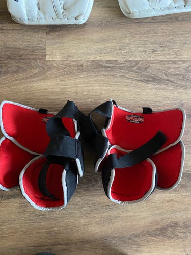 Used Bauer Knee guards