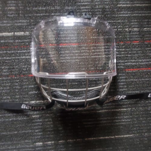 Used Bauer Hybrid Shield Medium