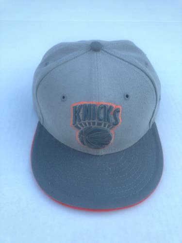 New York Knicks New Era 59Fifty 7 1/4 Fitted Hat