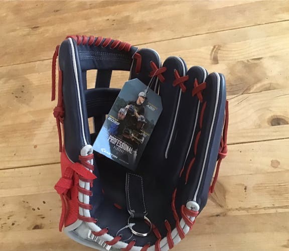 Brand New!  Easton Professional Reserve PRC43JR Jose Ramirez Model12” H-Web