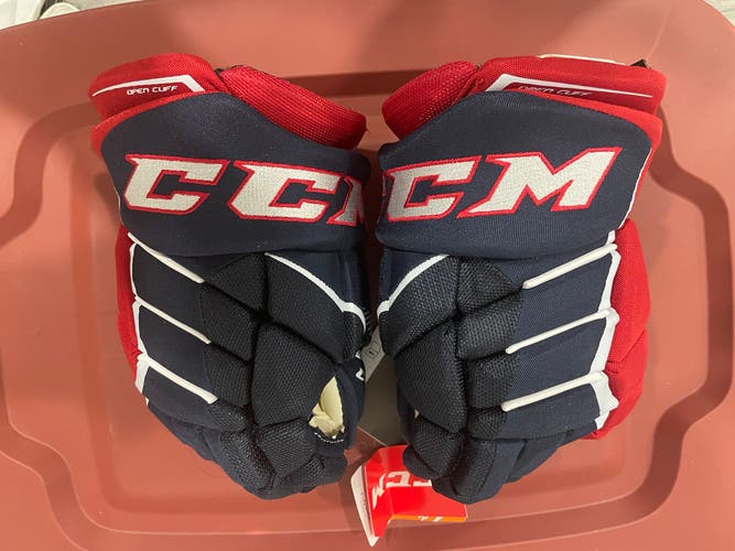 USA New with tag CCM Jetspeed FT 390 senior hockey gloves -14