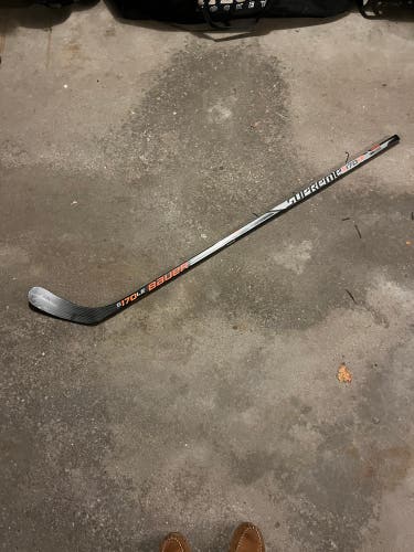 Bauer s170 LE hockey stick