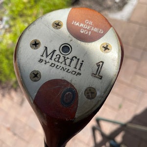 Vintage Golf Club Maxfli Dunlop In RH Graphite