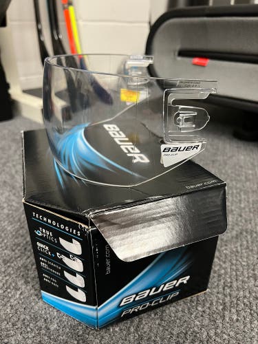Large Bauer Pro Clip Visor