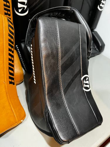 Used Warrior Regular Ritual GT2 Junior Black Blocker