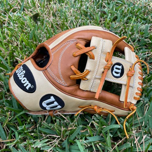 Wilson A2K 1787 11.75 Inch RHT Baseball Glove