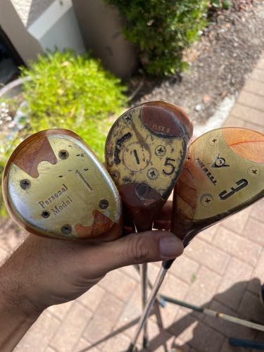 Golf Clubs Vintage Woods 3 Pc In Right Handed  See pictures for de