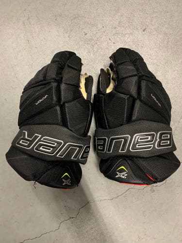 Used Bauer 14" Vapor 2X Gloves