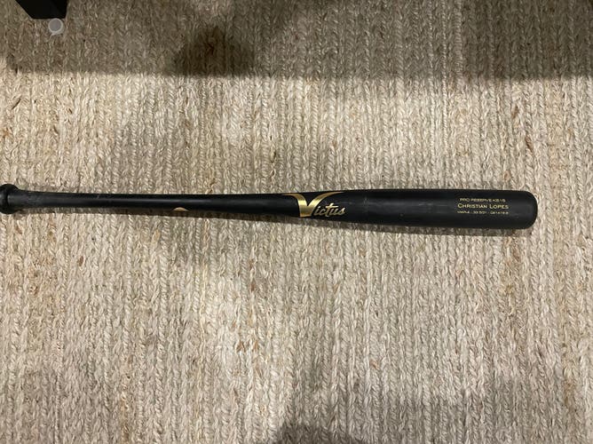 Used Victus (-3) 31 oz 33.5" Bat